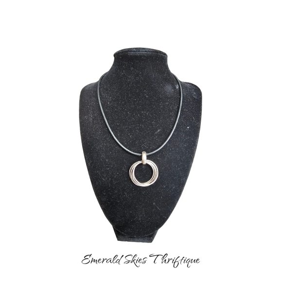 SILPADA 925 STERLING SILVER LEATHER CORD MULTI-CIRCLE PENDANT NECKLACE 16" S1637 - Picture 1 of 6